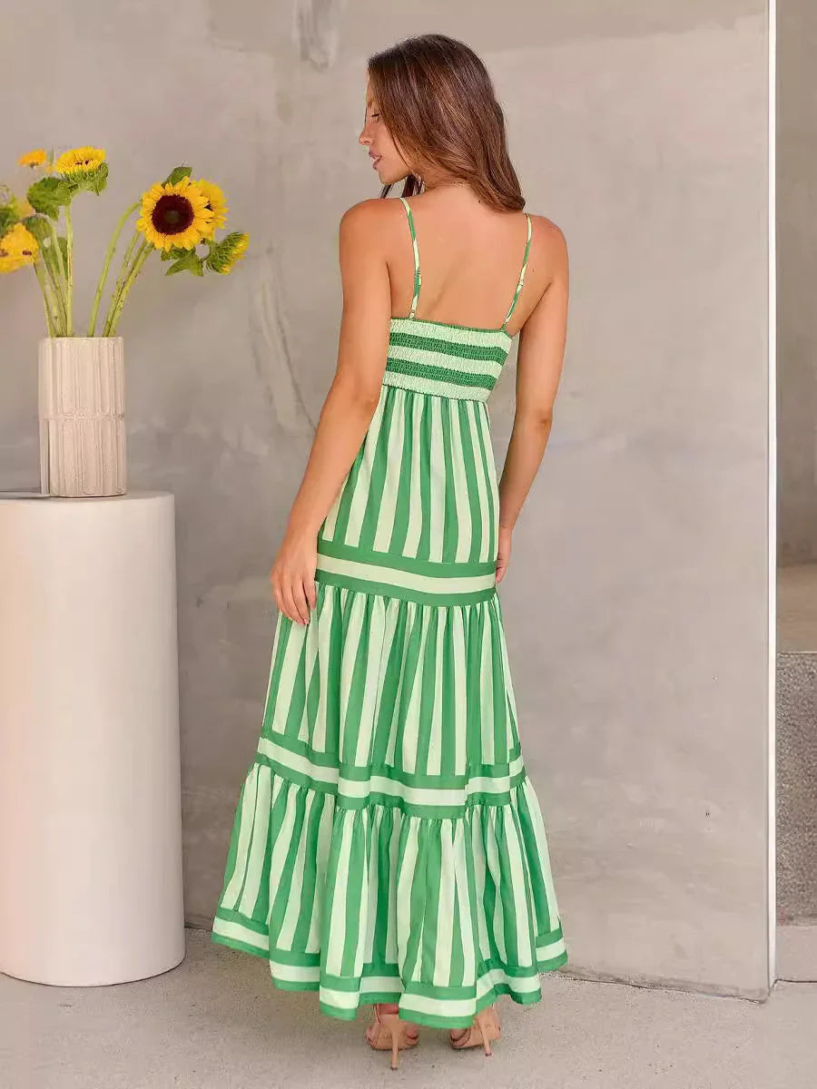 Robe longue rayée à bretelles - Décolleté carré et dos nu - VoltÉlan
