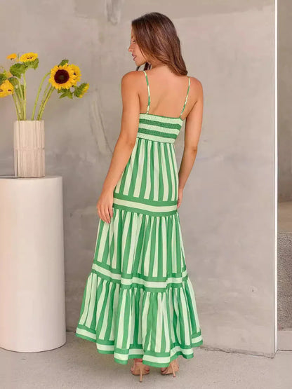 Robe longue rayée à bretelles - Décolleté carré et dos nu - VoltÉlan