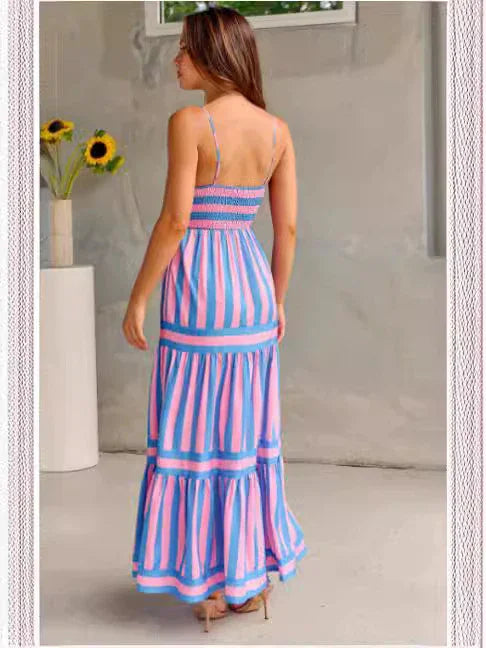 Robe longue rayée à bretelles - Décolleté carré et dos nu - VoltÉlan